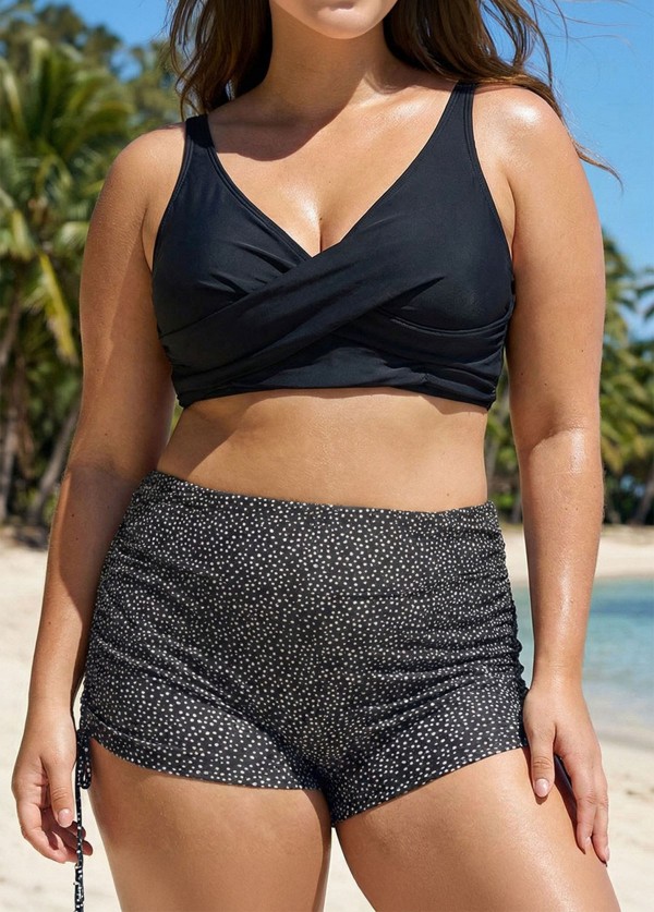 Black Twisted Front Fashion Plus Size Bikini Top