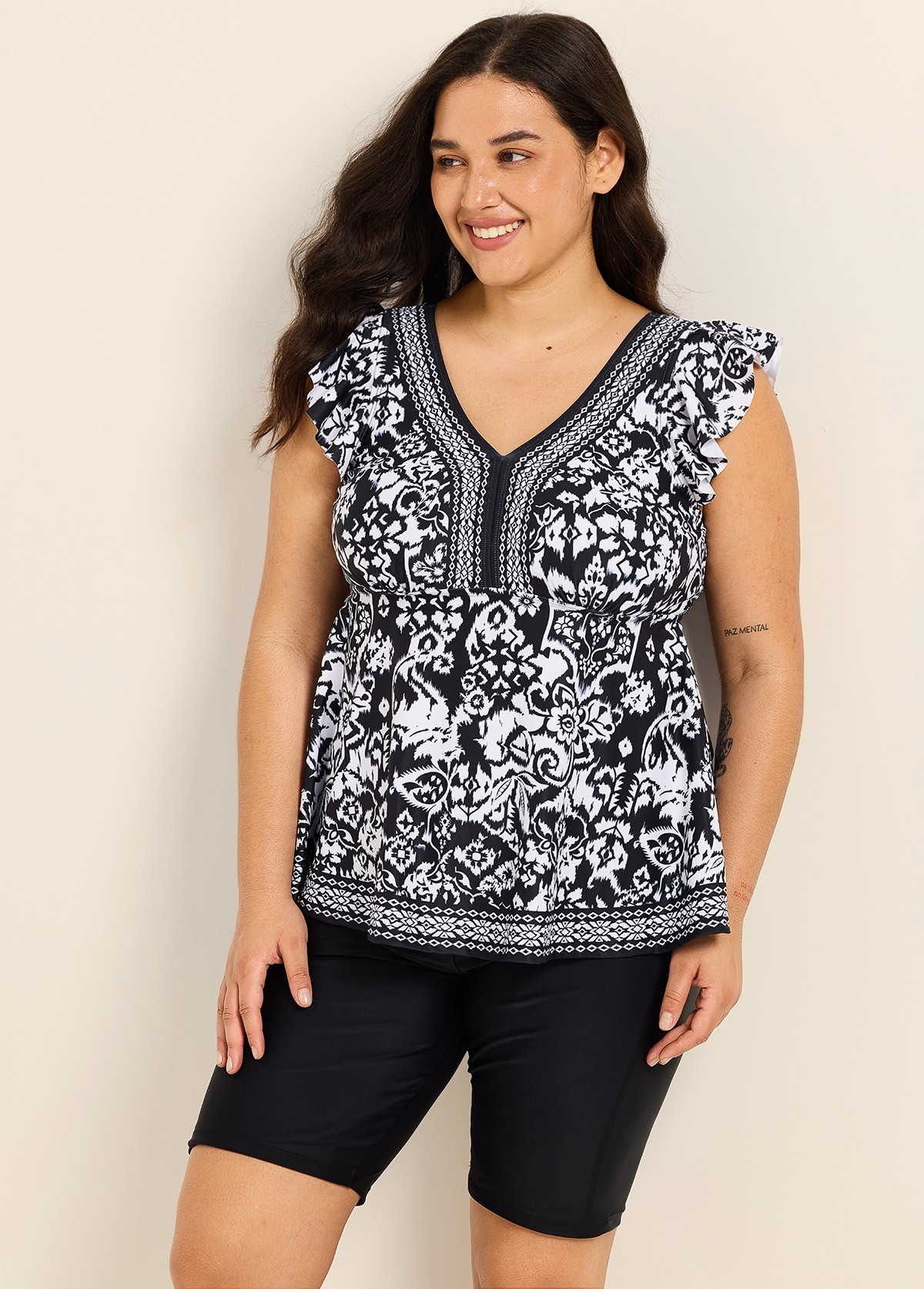 Plus Size Black White Geometric V Neck Cap Sleeves Modest Ruffle Swimsuit Tankini Top