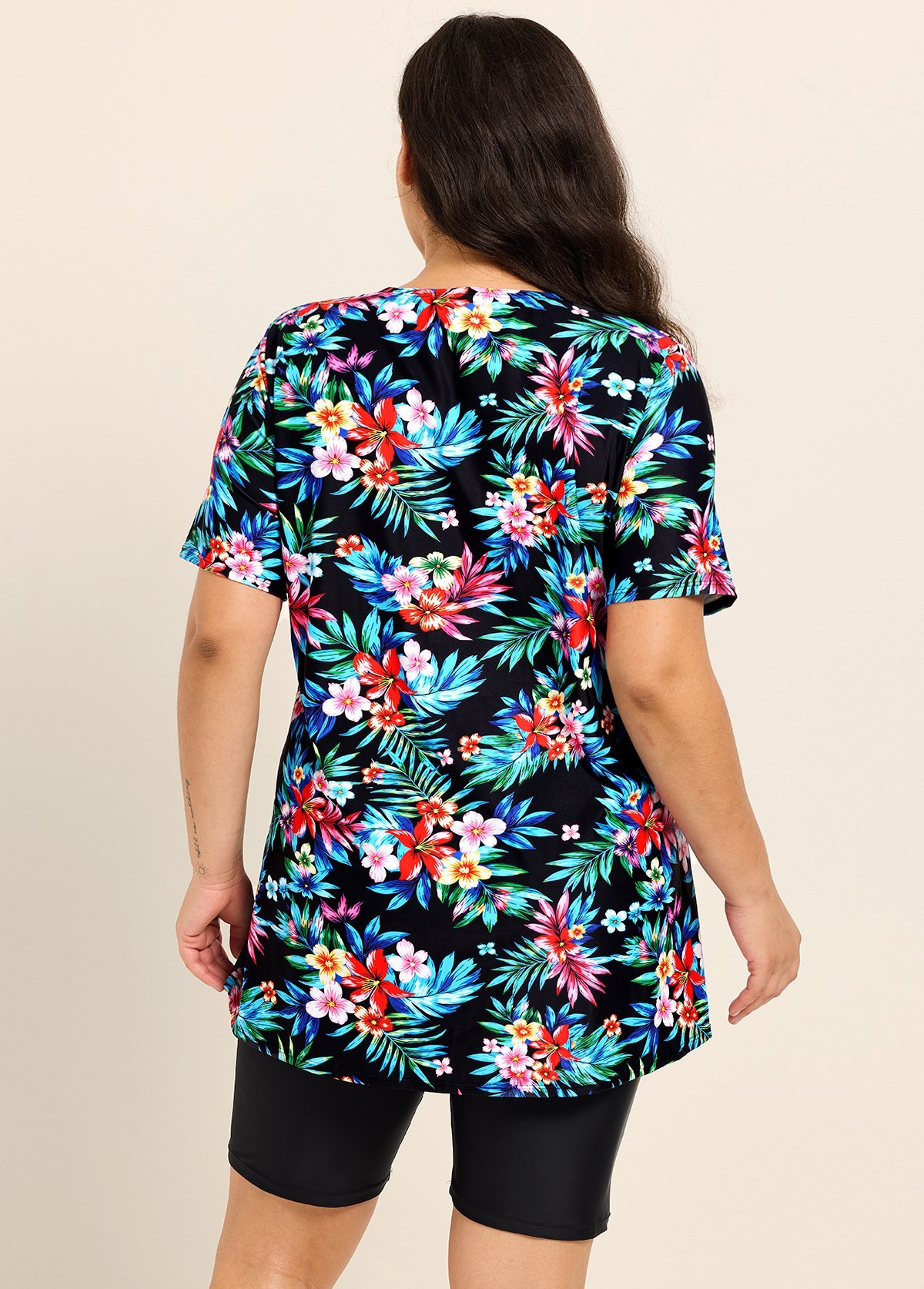Plus Size Black Floral V Neck Upf50+ Short Sleeves Modest Padded Swimsuit Long Tankini Top