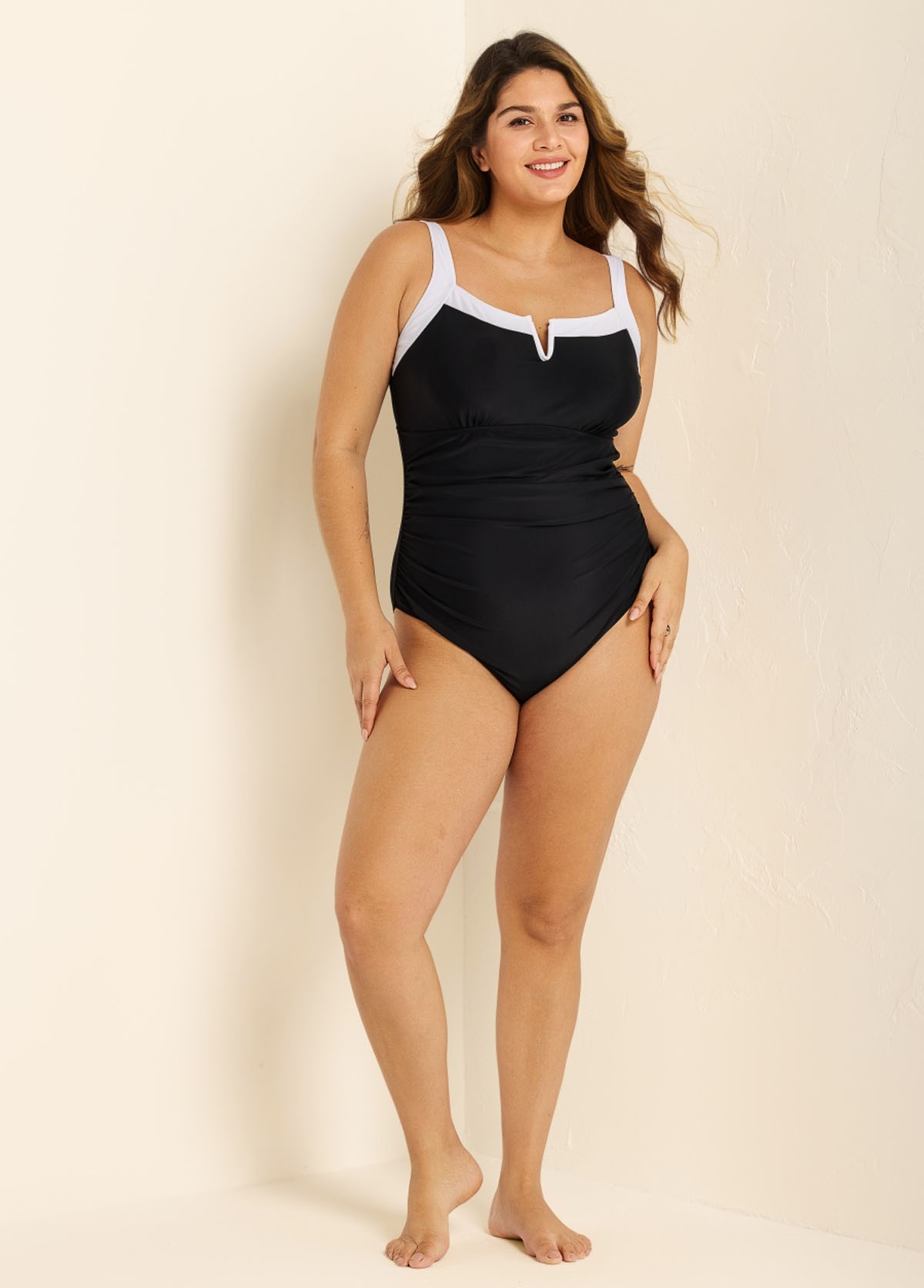 Plus Size Black And White Color Block 1 Piece Bathing Suits One Piece Swimsuit